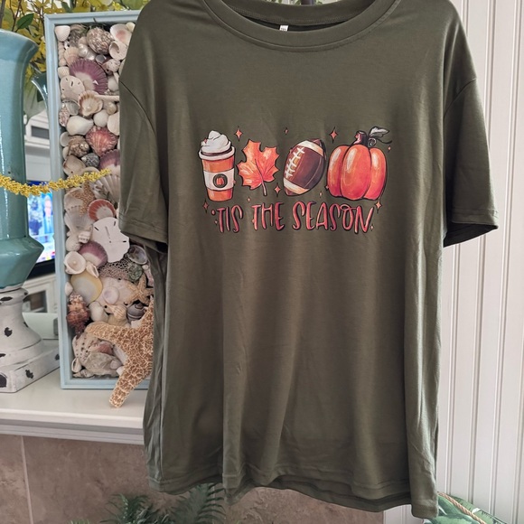 New! Are You Ready For Some Football Fall Pumpkins Latte Green T-shirt 2X - Picture 2 of 5